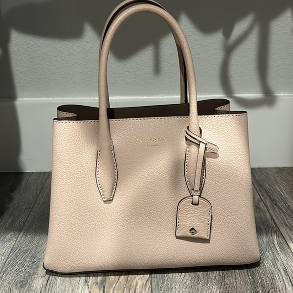 Kate spade purse - Picture 1 of 3